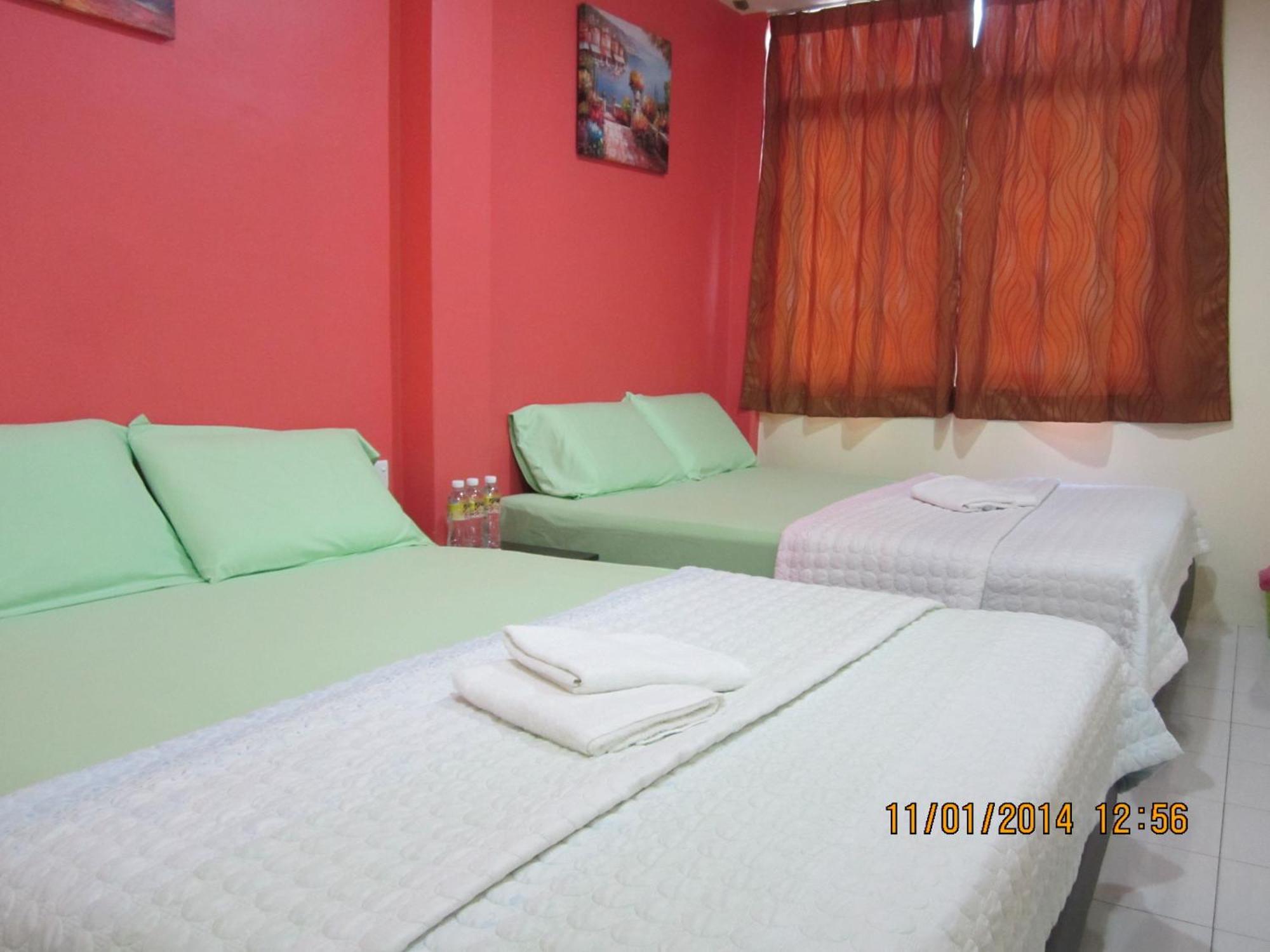 Best Seven Motel Kuah Room photo